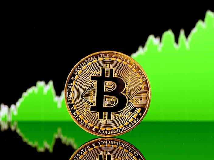 The Crypto Market Closes The Week In The Green